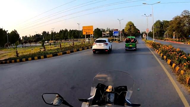 Мотопутешествие Андрея Бересневича по Индии. часть24 смотреть онлайн