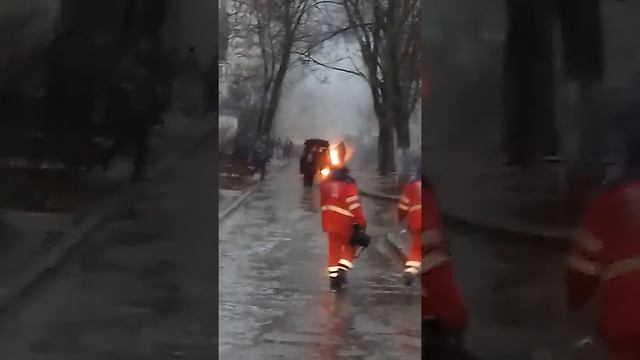Г Харьков зерновая 6 горит машина неисправность газового оборудования! смотреть онлайн