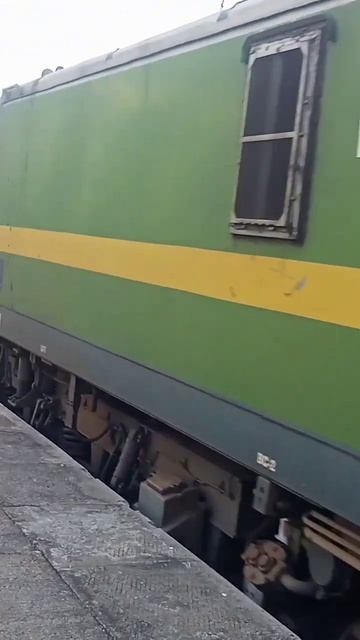 3 सबसे शक्तिशाली द्रेन ईंजन? | most powerful train engine смотреть онлайн