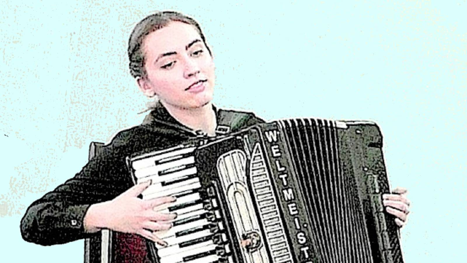 Ю. Ащепков "Дивертисмент в 3-х частях" Играет Екатерина Воробьёва (аккордеон) НГК Новосибирск смотреть онлайн