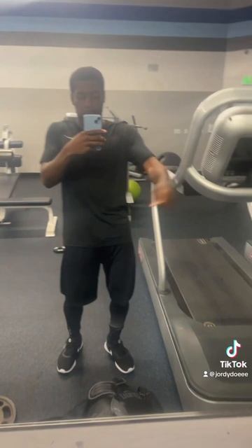 “MF THIS IS MY TOWN”…. BOXER IN REAL LIFE