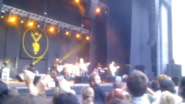 Gogol Bordello, Sun Is On My Side. Moscow. Green Theater, 29.06.2011 смотреть онлайн