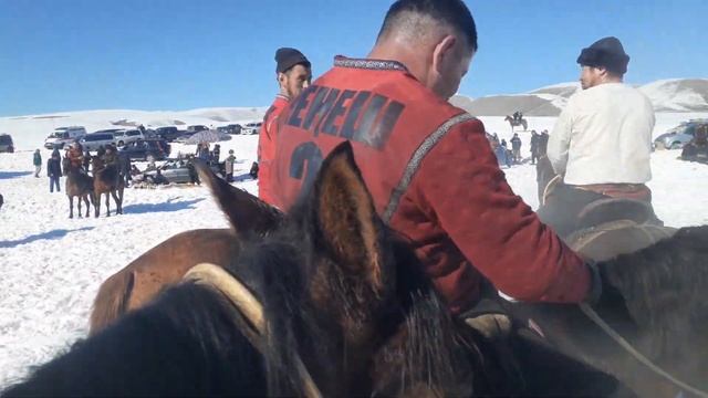 Намаз балбан бугун 10000сом сорунга салып чыкты смотреть онлайн