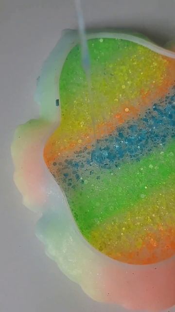 #glitter #neon #rainbow diy #homecrafts #resintutorial