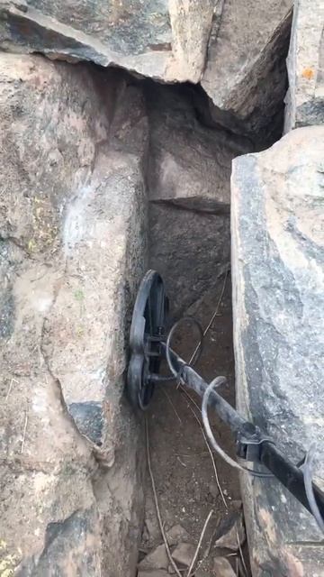 Señal dentro de la roca Parte 1 смотреть онлайн
