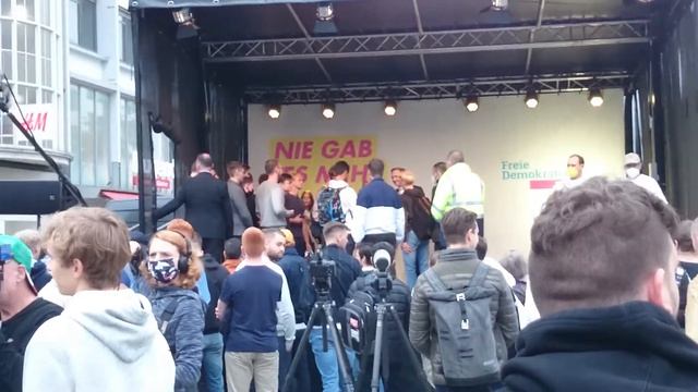 Christian   Lindner      In   Hannover    2021