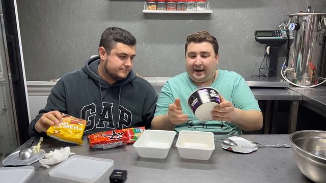 МЕГА ОБЗОР БОМЖОВКИ!!! НАЙДИ СВОЙ ВКУС ЛАПШИ БЫСТРОГО ПРИГОТОВЛЕНИЯ!!