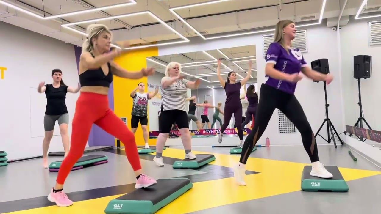 Тренировка Step and Sculpt в GYM STATION смотреть онлайн