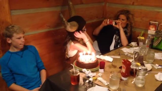 Sophia's 11th birthday at Montana's restaurant moncton смотреть онлайн
