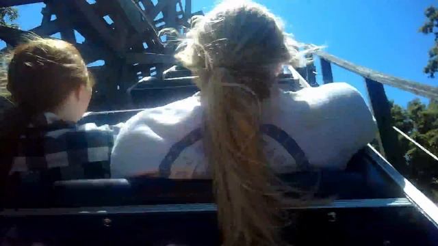 The Legend POV HD First Ride at Holiday World смотреть онлайн