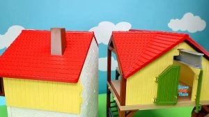 New Schleich Farm House Playset plus Animals Toys For Kids