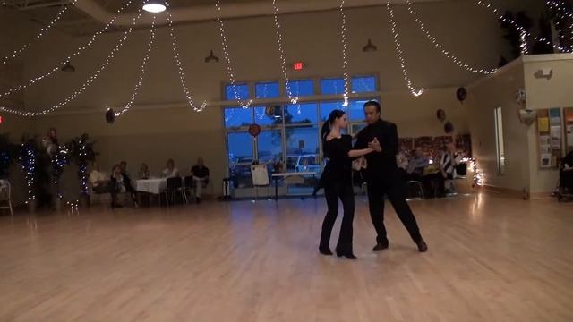 Ekaterina Alexandrova & Guillermo Moreno "La Cumparsita" смотреть онлайн