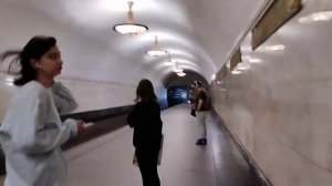 Зуммеры на разных станциях Московского метро 1 часть