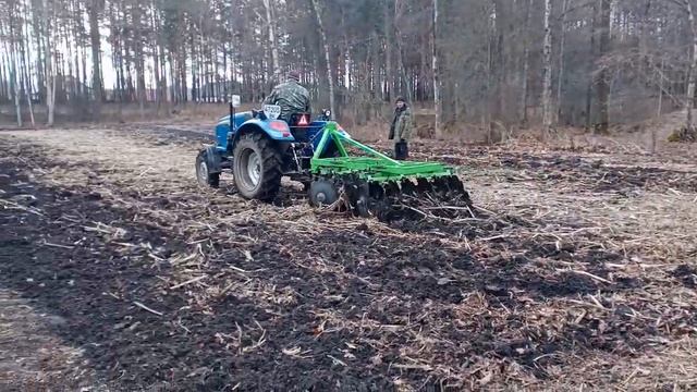ДОНГФЕНГ 244. ДИСКИ БОМЕТ 1.5 м. Дисковка минулорічної кукурудзи. смотреть онлайн