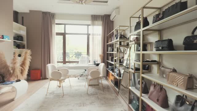 Где купить оригинальную сумку #Hermes #Chanel #LouisVuitton в Москве