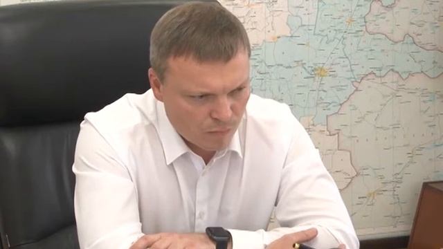 Глава ответил на вопросы жителей по телефону смотреть онлайн