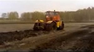 Буксует трактор К 701
