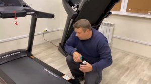 Обслуживание беговых дорожек KOENIGSMANN. Как смазать и отрегулировать беговое полотно.