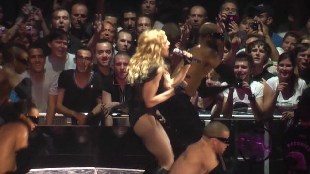 Madonna Vogue Live Paris Bercy Sticky and Sweet Tour 09.07.2009 Full HD смотреть онлайн