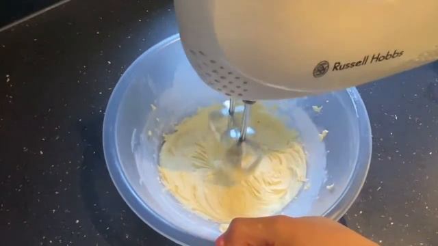Lemon Curd Cupcakes!! | Calling all my lemon lovers! | Baking with Graceee смотреть онлайн