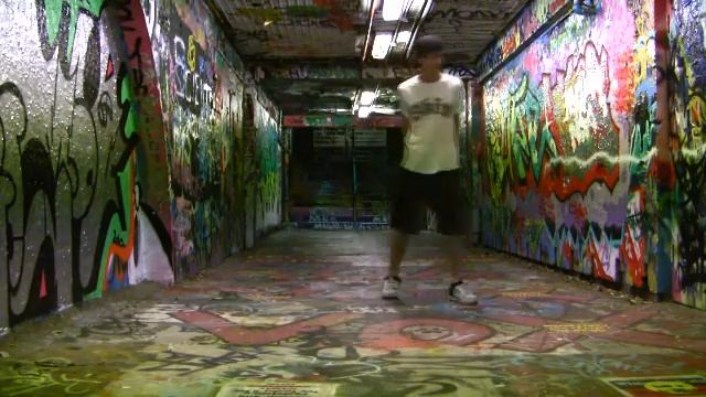 Brenton - Melbourne Shuffle showcase смотреть онлайн