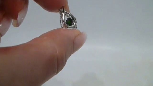Кулон с натуральным хромдиопсидом 5 мм Серебро 925