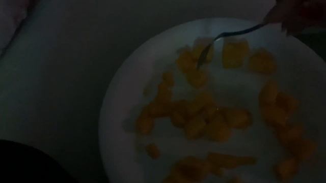 O QUE MINHA BEBÊ DE 1 ANO E 5 MESES COME EM UM DIA | CAFÉ DA MANHÃ, ALMOÇO, LANCHE E JANTAR