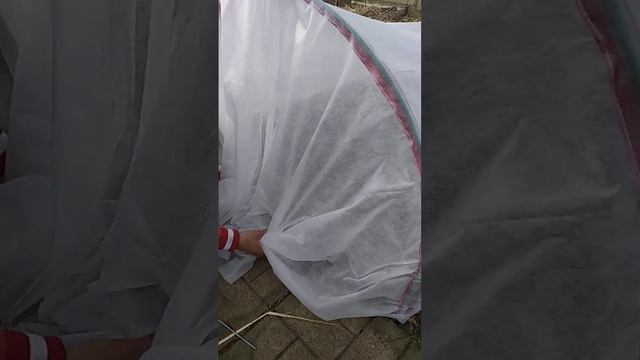 Тоннель для грядки своими руками. Истринский сад. смотреть онлайн