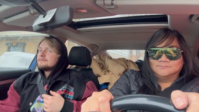 ANOTHER THRIFTER HANDED ME A MAX MARA COAT OH AND WE THRIFTED AN MCM BAG смотреть онлайн