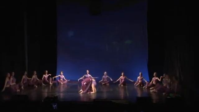 Алиса в Зазеркалье (микс) смотреть онлайн