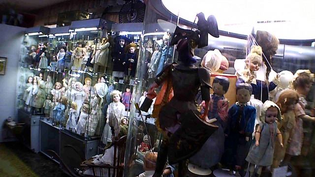 Видеозарисовка. По Красноярску. Музей игрушки и рукоделия. Июль 2021 г. смотреть онлайн