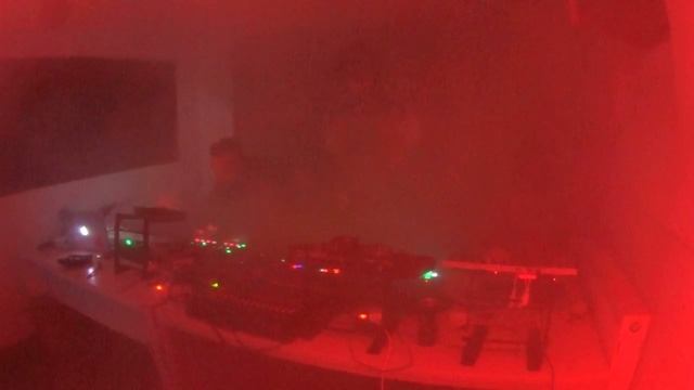 control freakz ( katze x wartenberg x rubus) live @ studio x 14 05 2016 смотреть онлайн