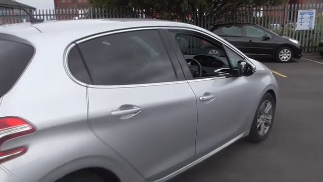 PEUGEOT 208 Allure E-Hdi U11686 смотреть онлайн