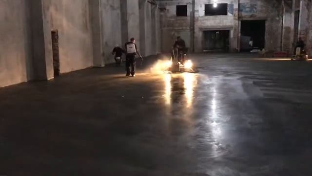 Нанесение Sinak S-102 под лопасти при полировке топпинга смотреть онлайн