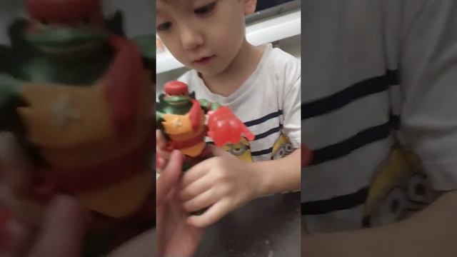 Черепашки ниндзя , новые-старые смотреть онлайн