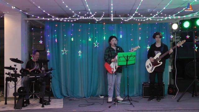 Концертная программа рок группы «Бис», посвященная Дню молодежи смотреть онлайн