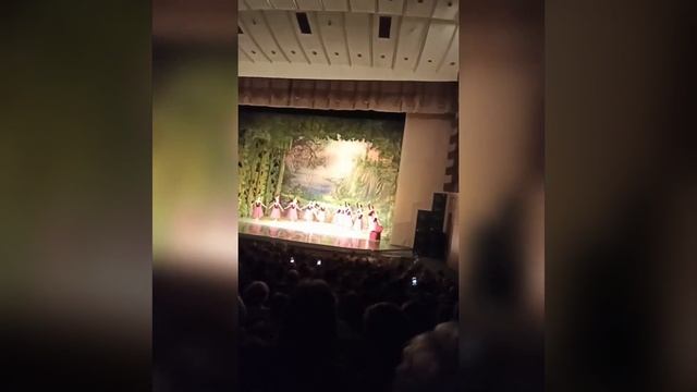 Балет ЛЕБЕДИНОЕ ОЗЕРО смотреть онлайн