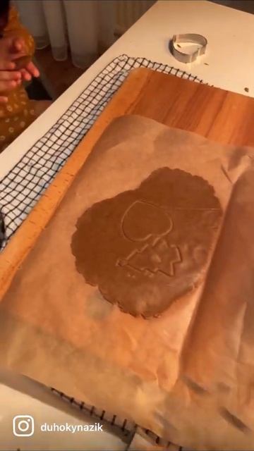 Gingerbread Baking #christmas #cutebaby #happygirl #gingerbread #december