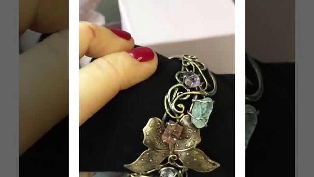 Браслет с бабочкой турмалинами, аметистами и топазом смотреть онлайн