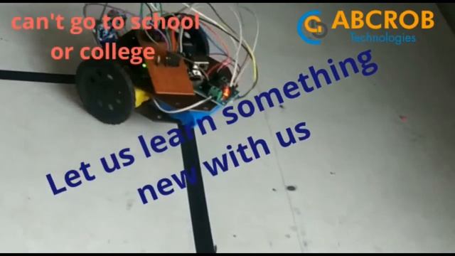 LINE FOLLOWER: Line follower robot using Arduino Uno | arduino projects | Bot programming Arduino смотреть онлайн