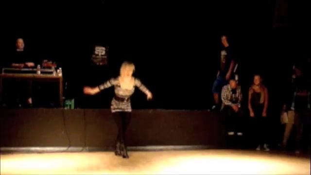 Showcase WAACKING And VOGUE (2parts)