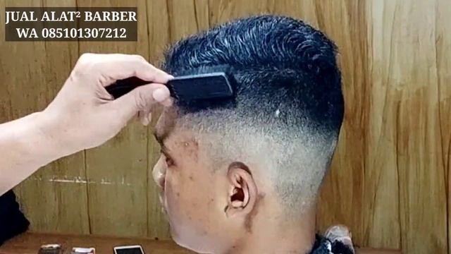 BARU! TUTORIAL FADE HAIRCUT yang mudah смотреть онлайн