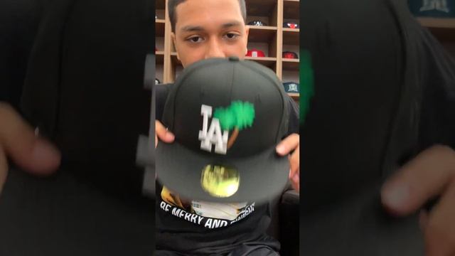 Palm Tree Los Angeles Dodgers New Era 59Fifty Fitted Hat (Black Red Under Brim) смотреть онлайн