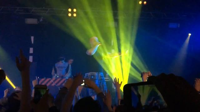 Thomas Mraz - Rolling Stoner (live Moscow)