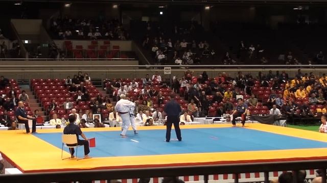 Myriam Lamarre vs Agnieszka Sypien @ 10th World Open Kyokushin Karate Tournament смотреть онлайн