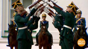 Церемония развода пеших и конных караулов Президентского полка: что нового. Доброе утро. Фрагмент...