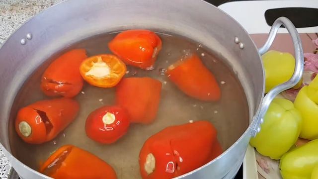 Badımcan Biberin Qışlıq Dolma Ücün Dondurucuda Saxlanma Qaydası