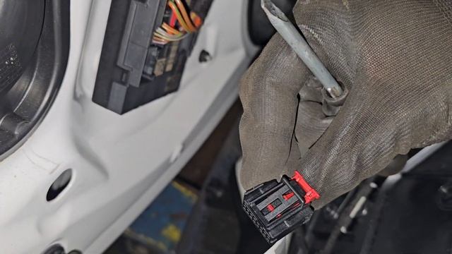 AUDI A4 B8 DOOR PANEL REPLACEMENT 🔧🪛 смотреть онлайн