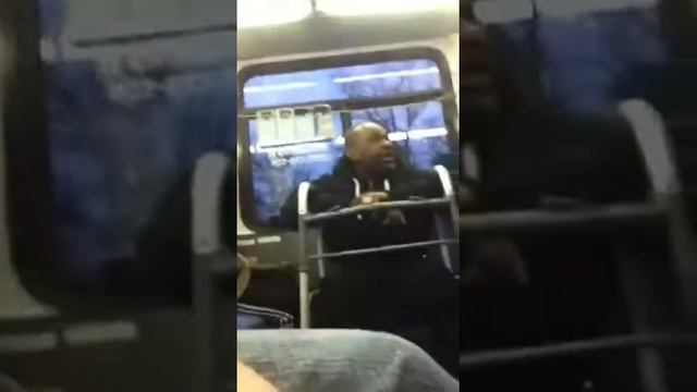 Crack head on the Metro bus смотреть онлайн