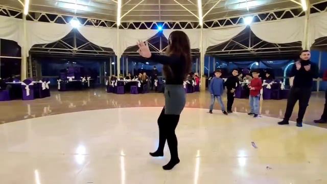 Yeni Toy Popuri Mahnilar - SazMen Ceyhun Toy Ucun Oynamali Toy Mahnilari Saz Popuriler Oyun Havalar